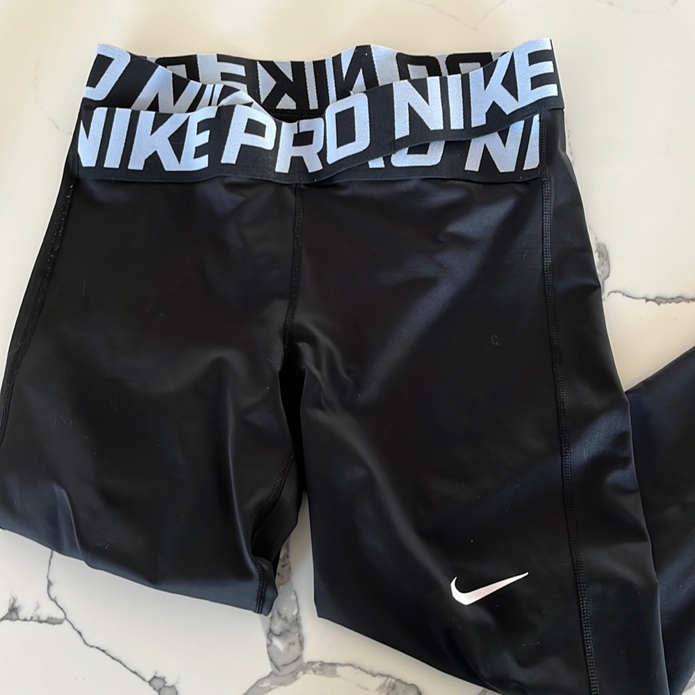 Nike pro training leggings